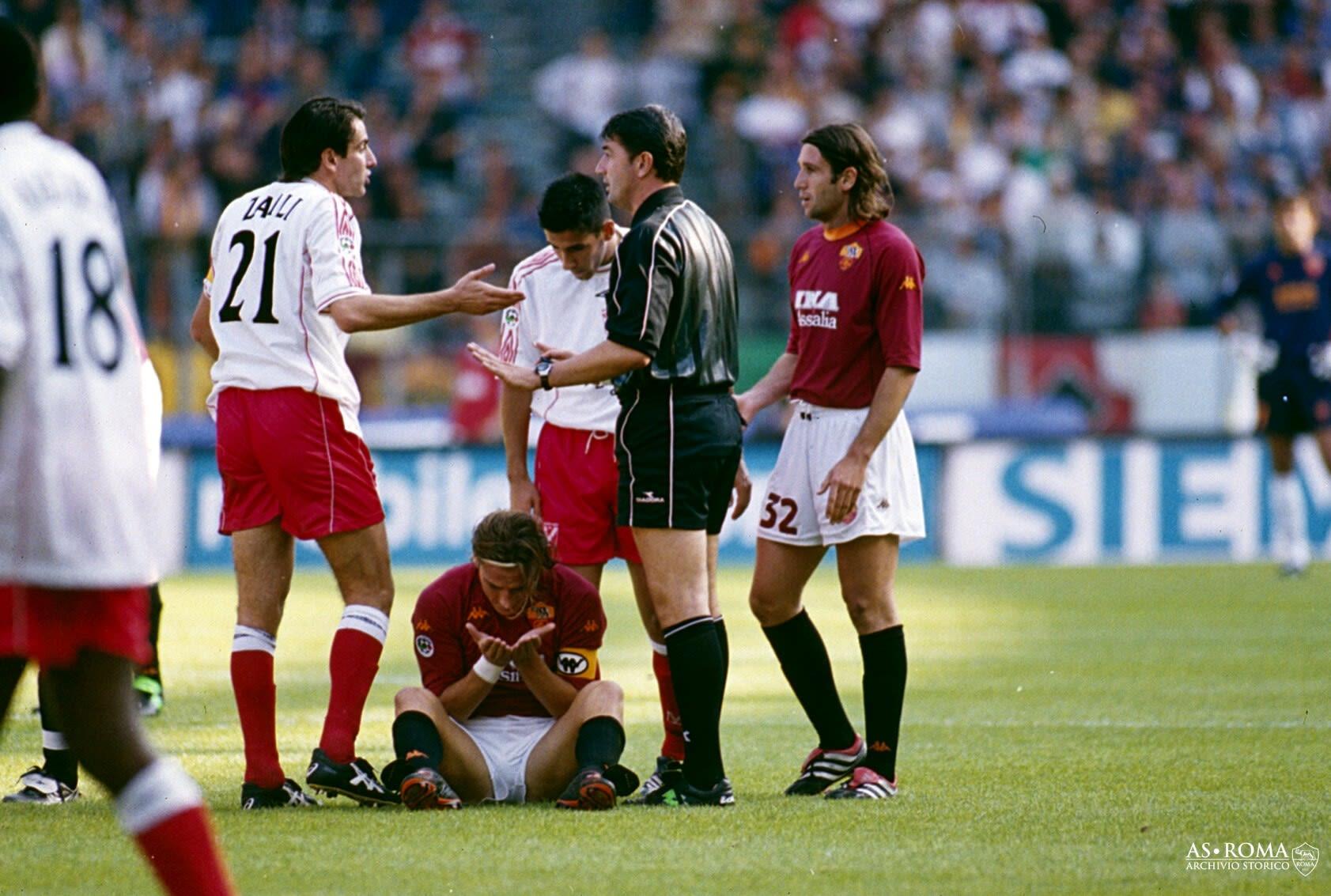 20 for 20 Years Great photos from the 200001 campaign AS Roma