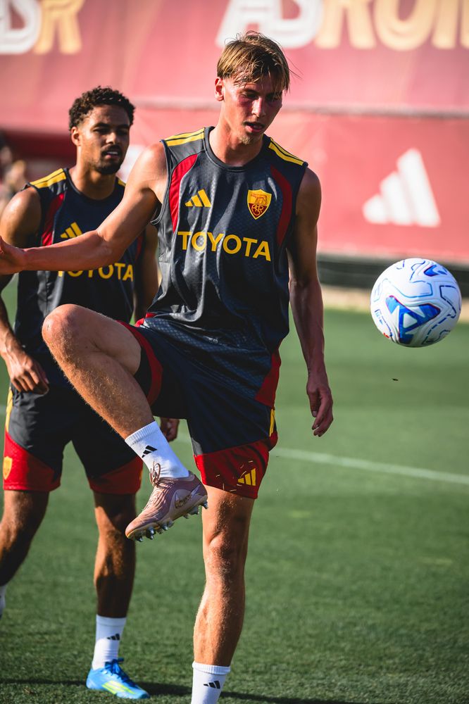 As Roma Gallery Image - Allenamento