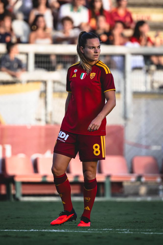 As Roma Gallery Image - Femminile