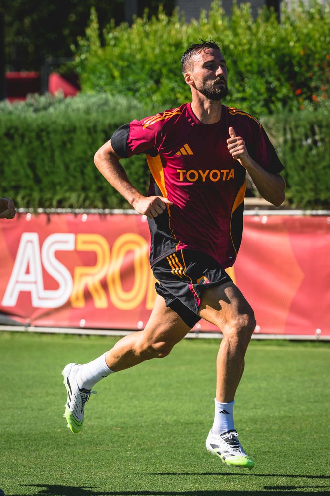 As Roma Gallery Image - Training