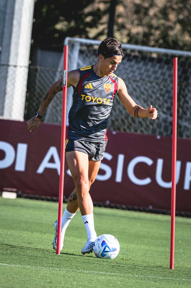 As Roma Gallery Image - Gallery: l'allenamento del venerdì