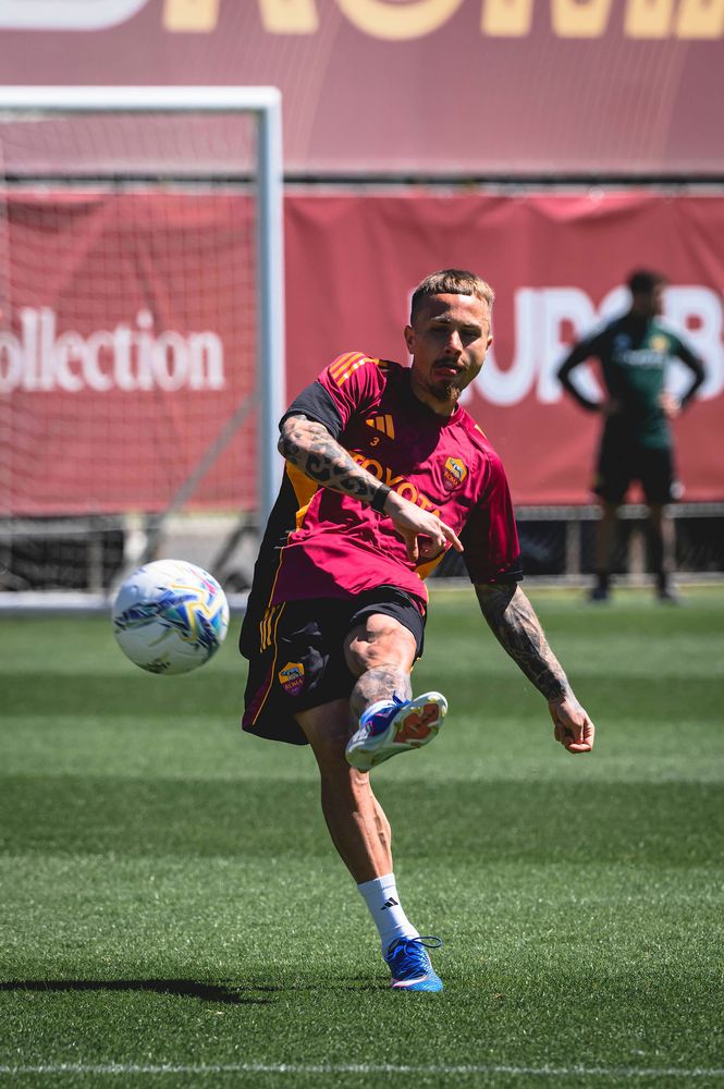 As Roma Gallery Image - Allenamento sabato 2 maggio