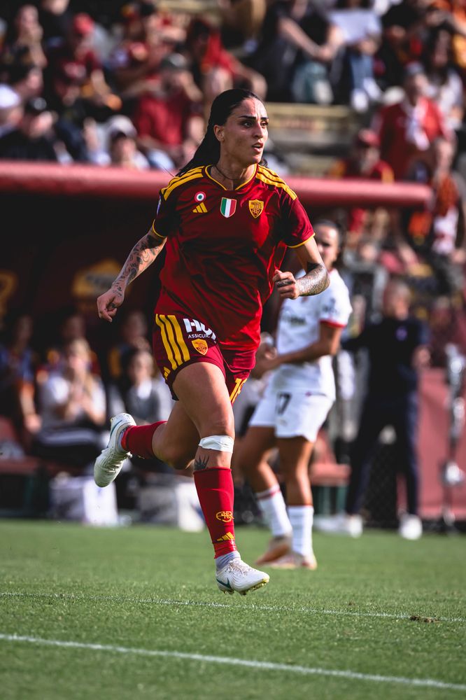 As Roma Gallery Image - Femminile