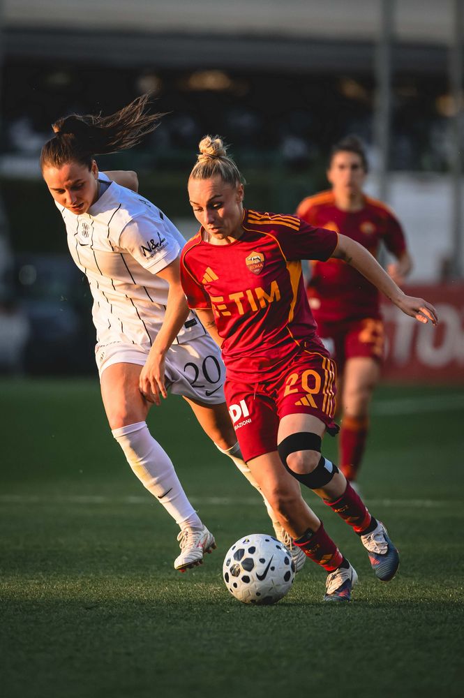 As Roma Gallery Image - Roma-Como Women