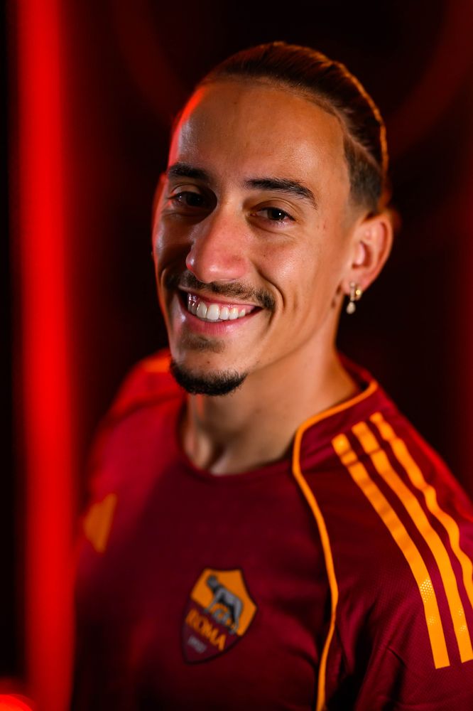 As Roma Gallery Image - Gallery: le foto più belle del primo giorno a Roma di Kostas Tsimikas