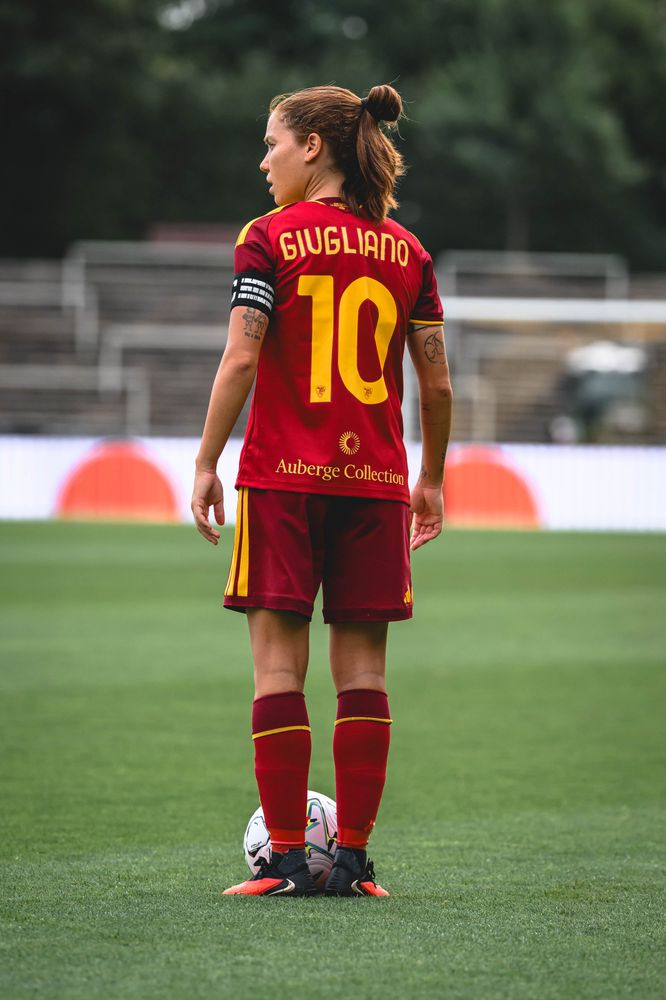 As Roma Gallery Image - Femminile