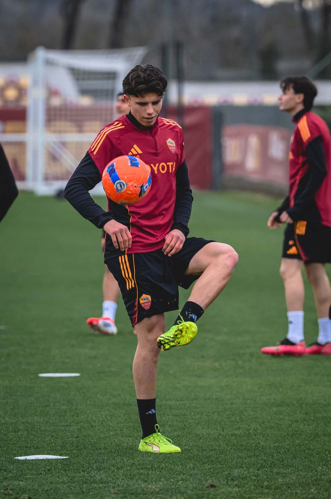 As Roma Gallery Image - Allenamento 8/01