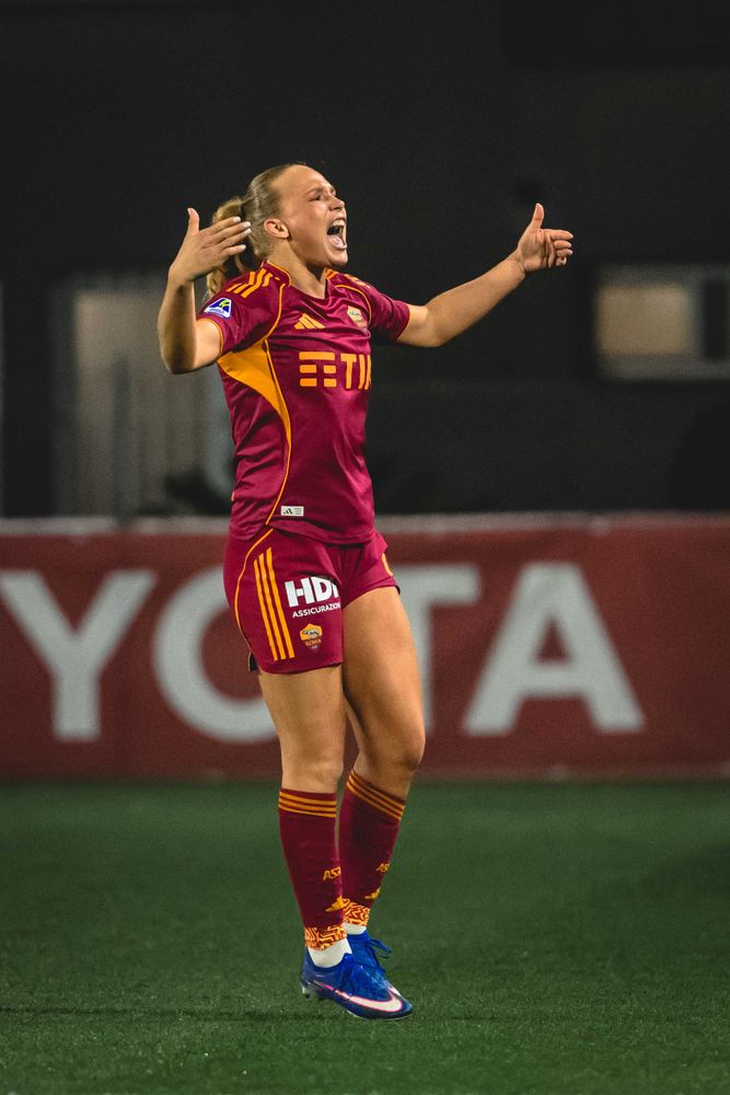 As Roma Gallery Image - Roma-Napoli Women