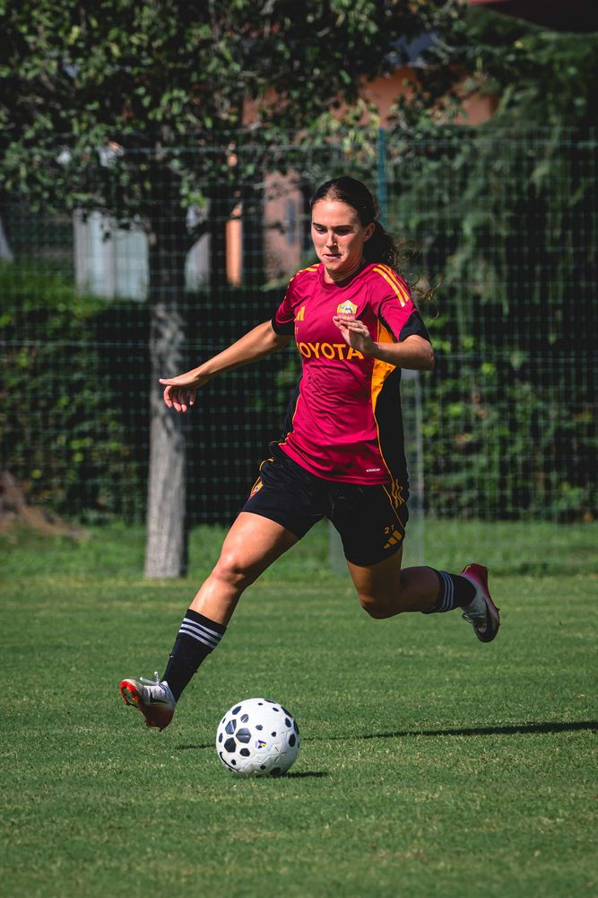 As Roma Gallery Image - gallery rifinitura Femminile