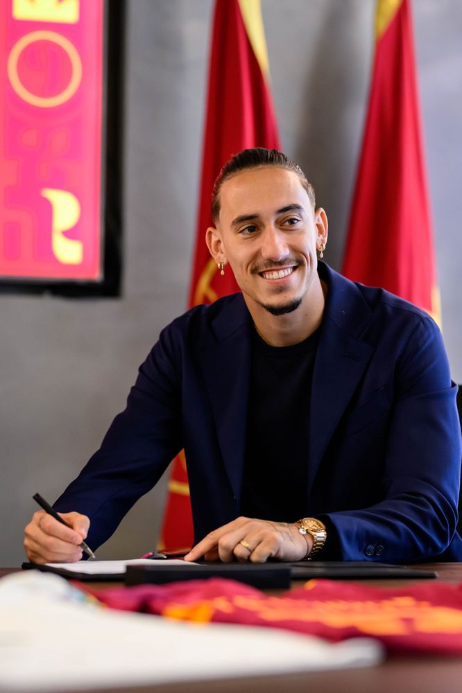 As Roma Gallery Image - Gallery: le foto più belle del primo giorno a Roma di Kostas Tsimikas