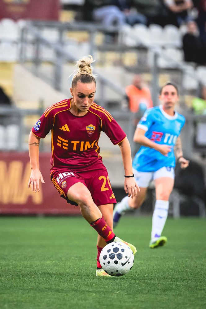 As Roma Gallery Image - Derby Women