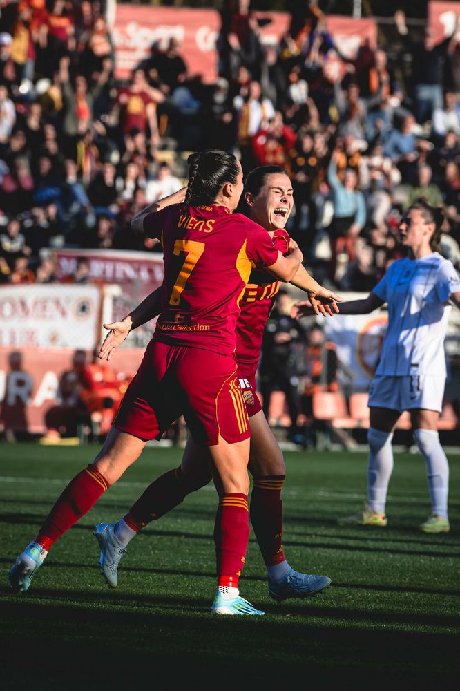 As Roma Gallery Image - Roma-Como Women