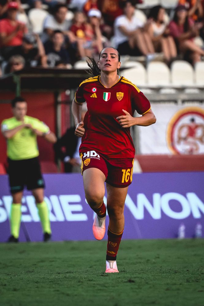 As Roma Gallery Image - Femminile