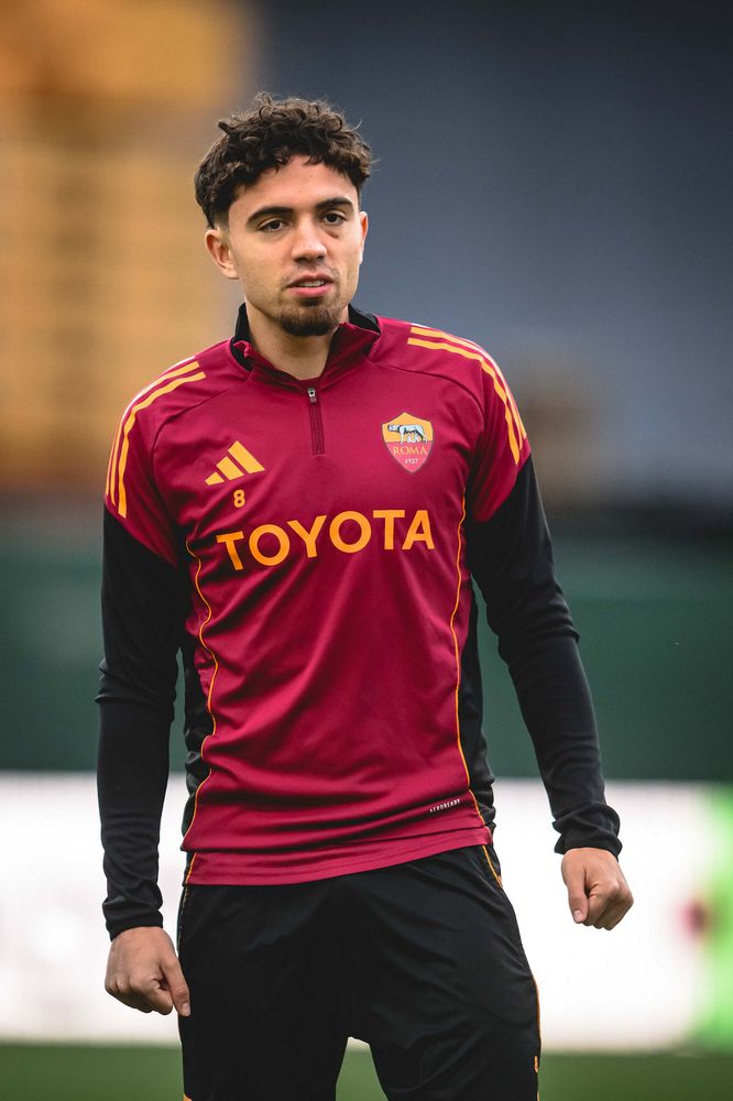 As Roma Gallery Image - Gallery allenamento Atene
