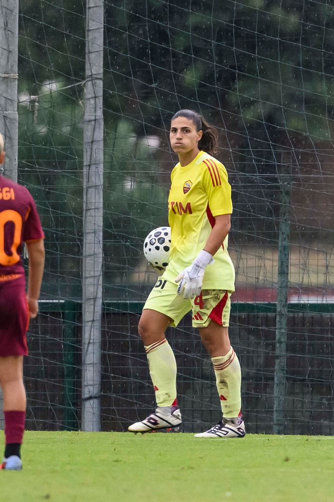 As Roma Gallery Image - Femminile