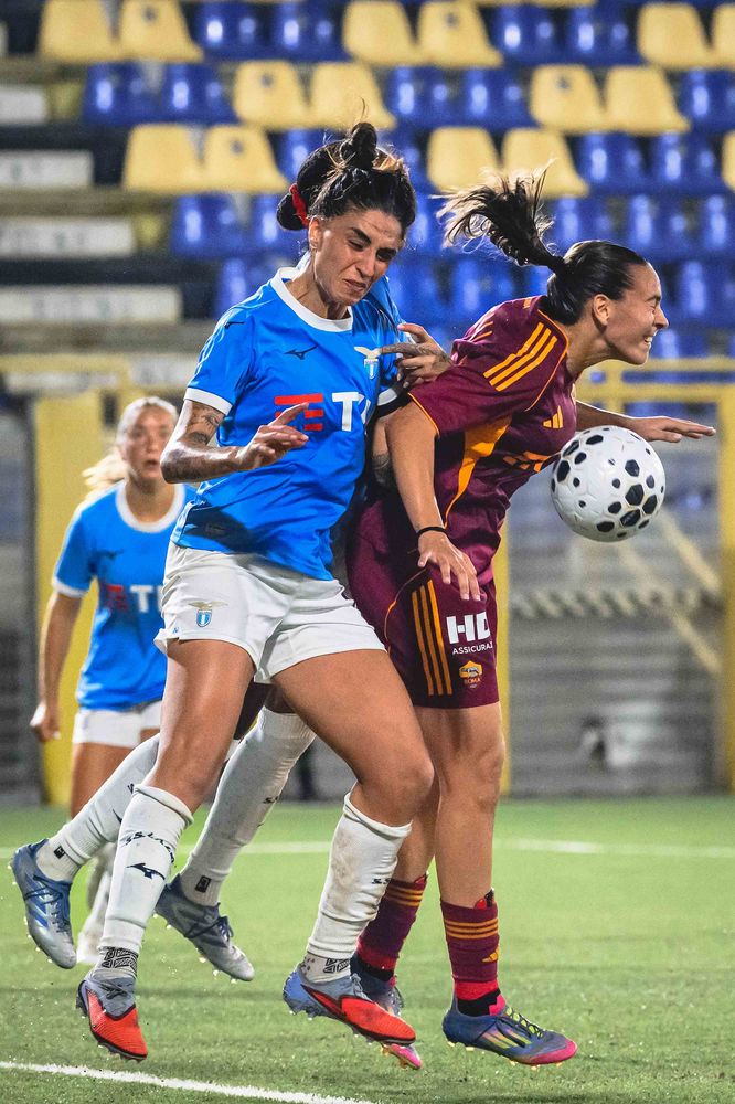 As Roma Gallery Image - Derby femminile