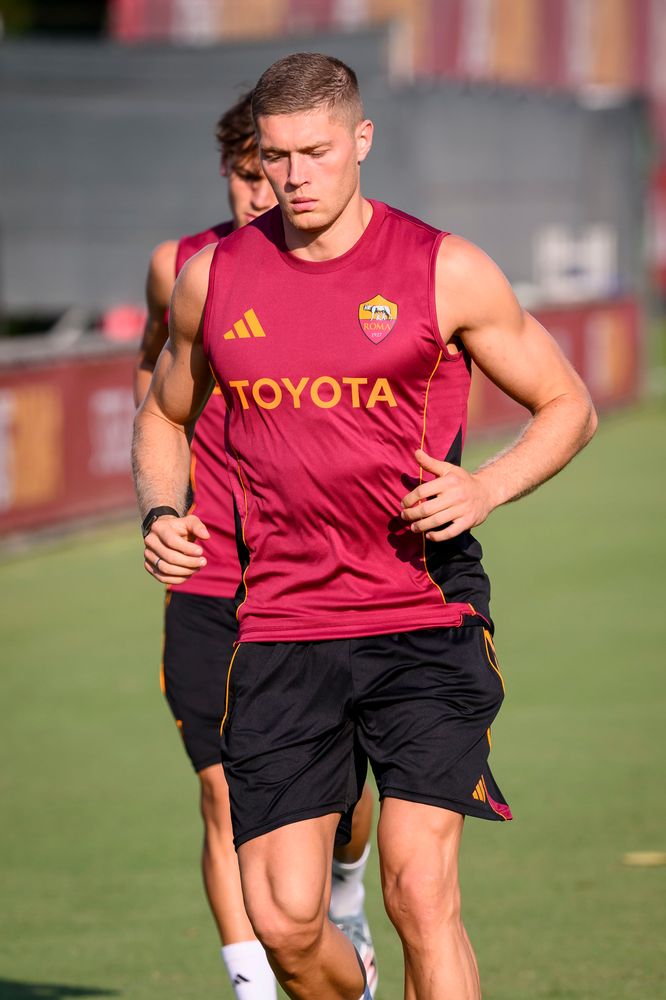 As Roma Gallery Image - Allenamento