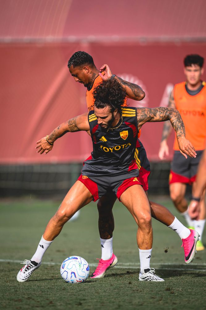 As Roma Gallery Image - Gallery: l'allenamento di martedì