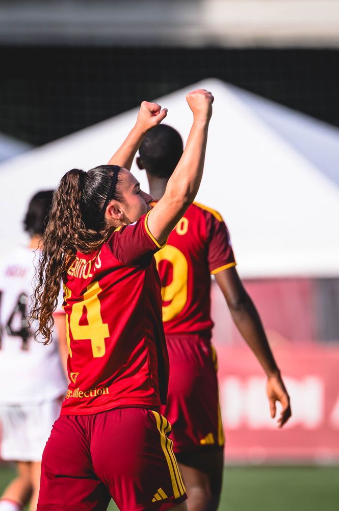 As Roma Gallery Image - Femminile