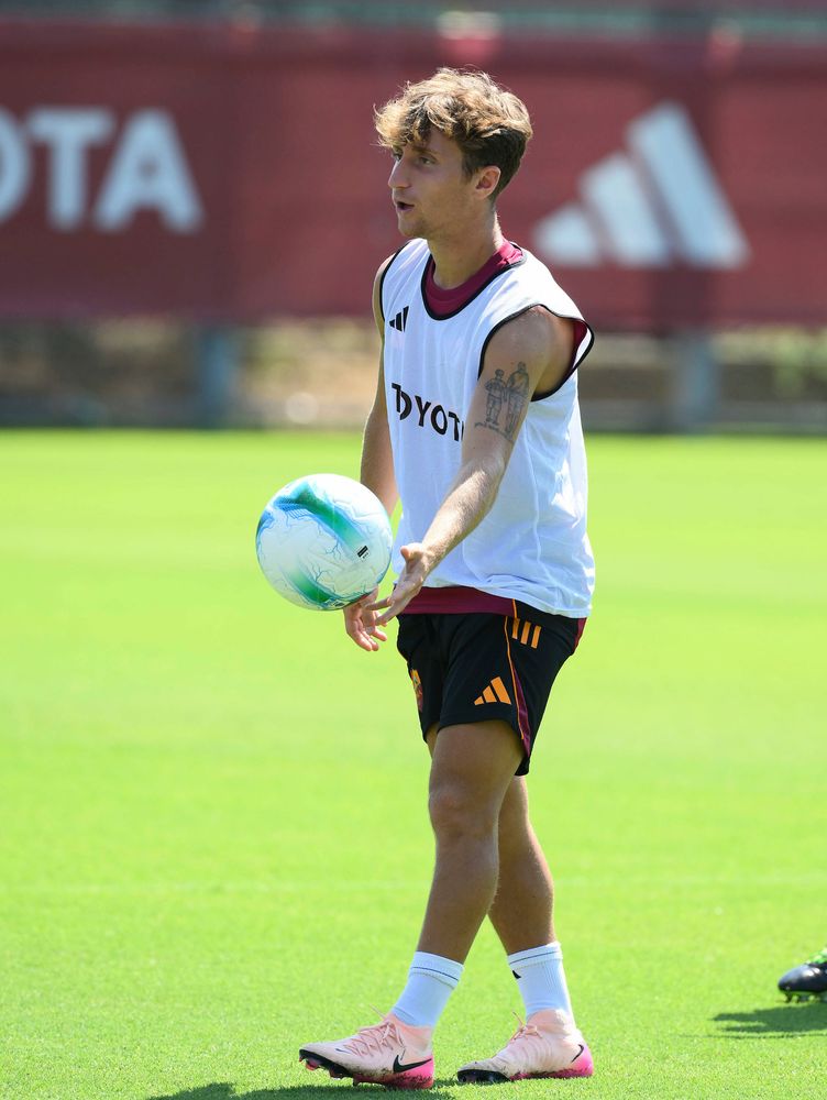As Roma Gallery Image - Allenamento 19 mattina