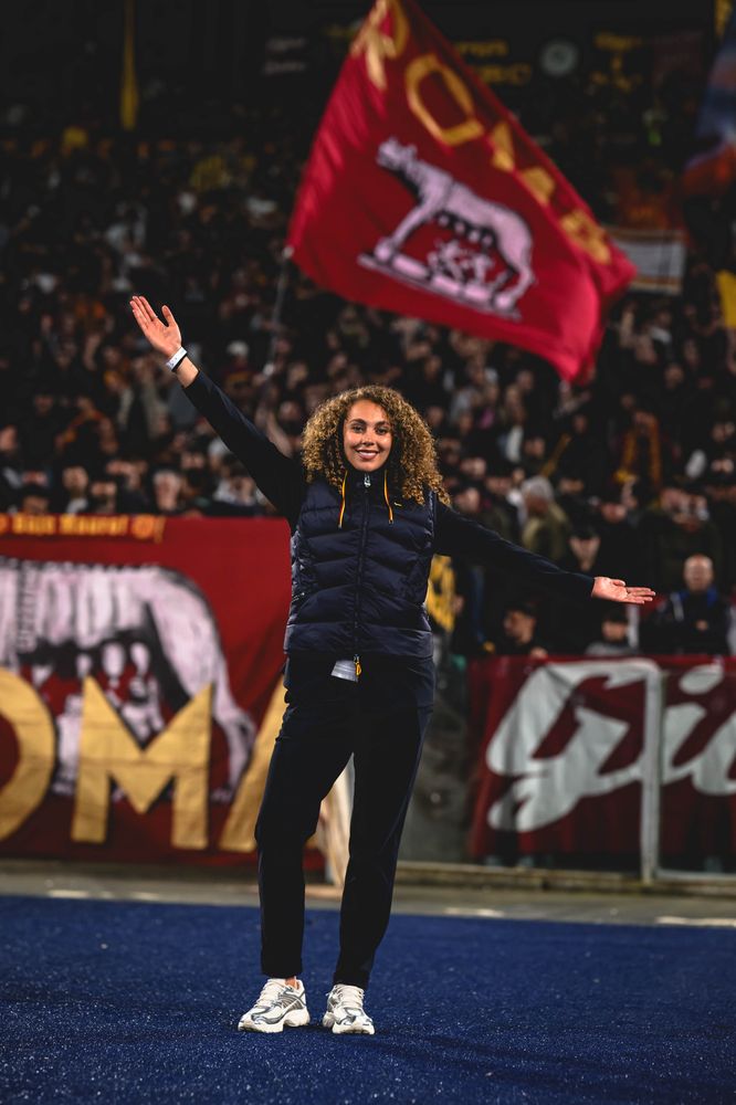As Roma Gallery Image - Femminile