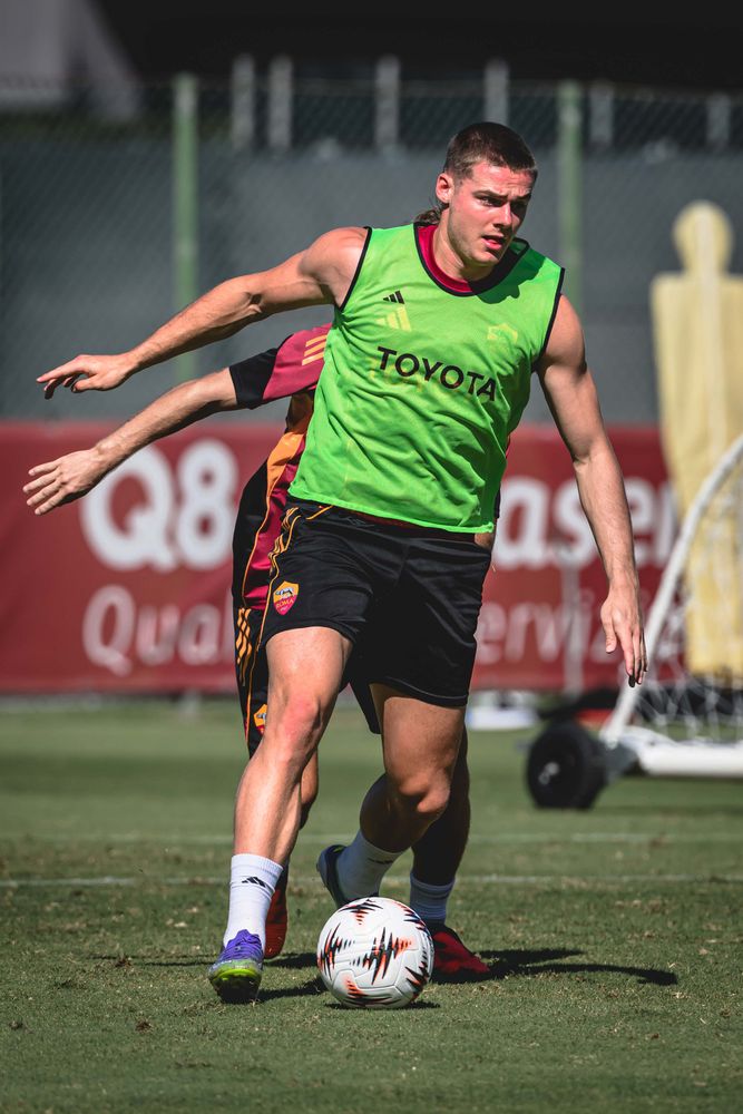 As Roma Gallery Image - Allenamento