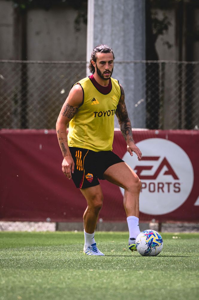As Roma Gallery Image - Gallery: allenamento venerdì 14