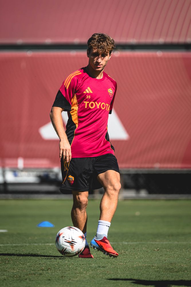 As Roma Gallery Image - Allenamento