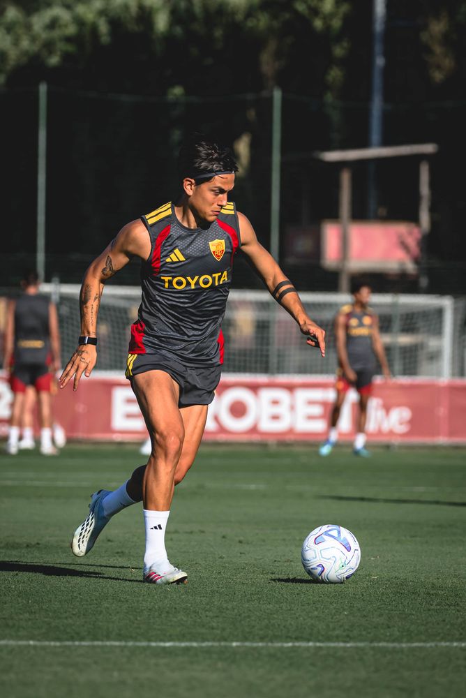 As Roma Gallery Image - Gallery: l'allenamento del venerdì