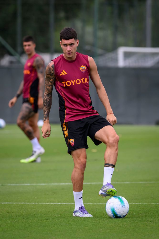 As Roma Gallery Image - Allenamento