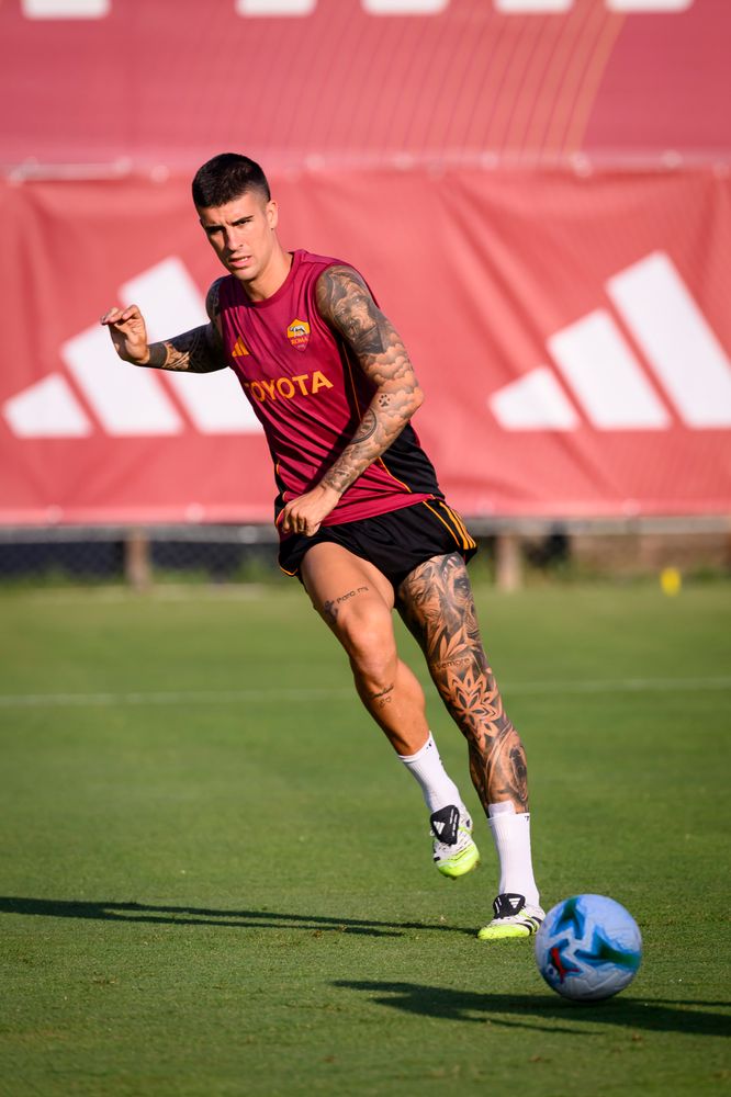 As Roma Gallery Image - Allenamento