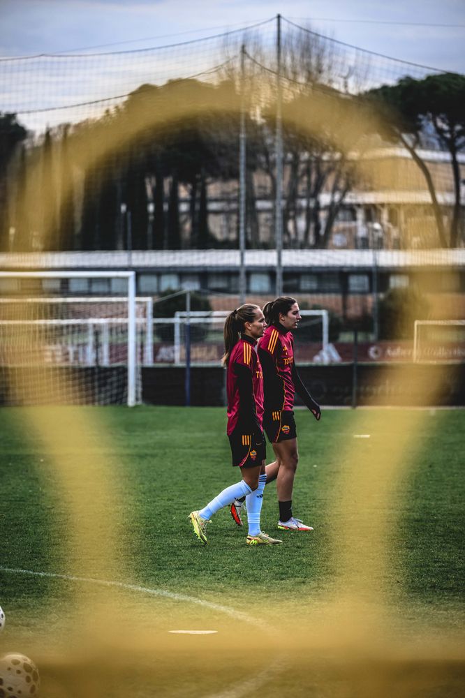 As Roma Gallery Image - Training Women