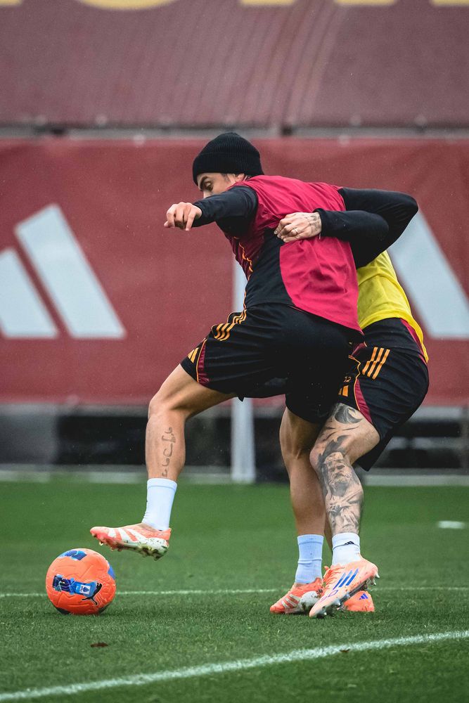 As Roma Gallery Image - Gallery allenamento martedì 16