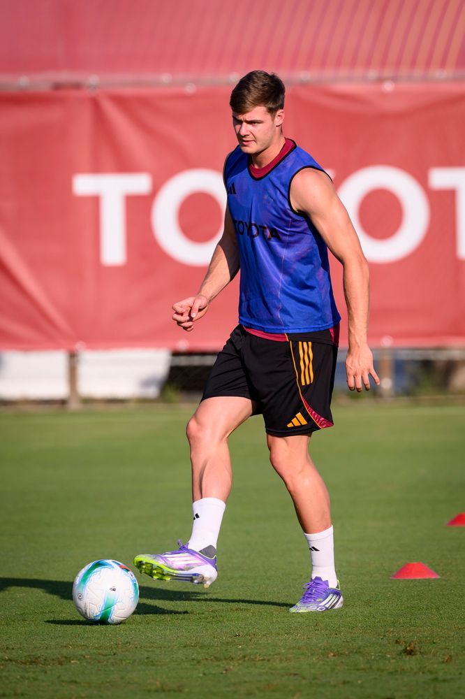 As Roma Gallery Image - Allenamento
