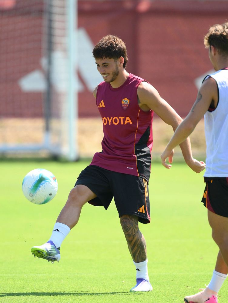 As Roma Gallery Image - Allenamento 19 mattina