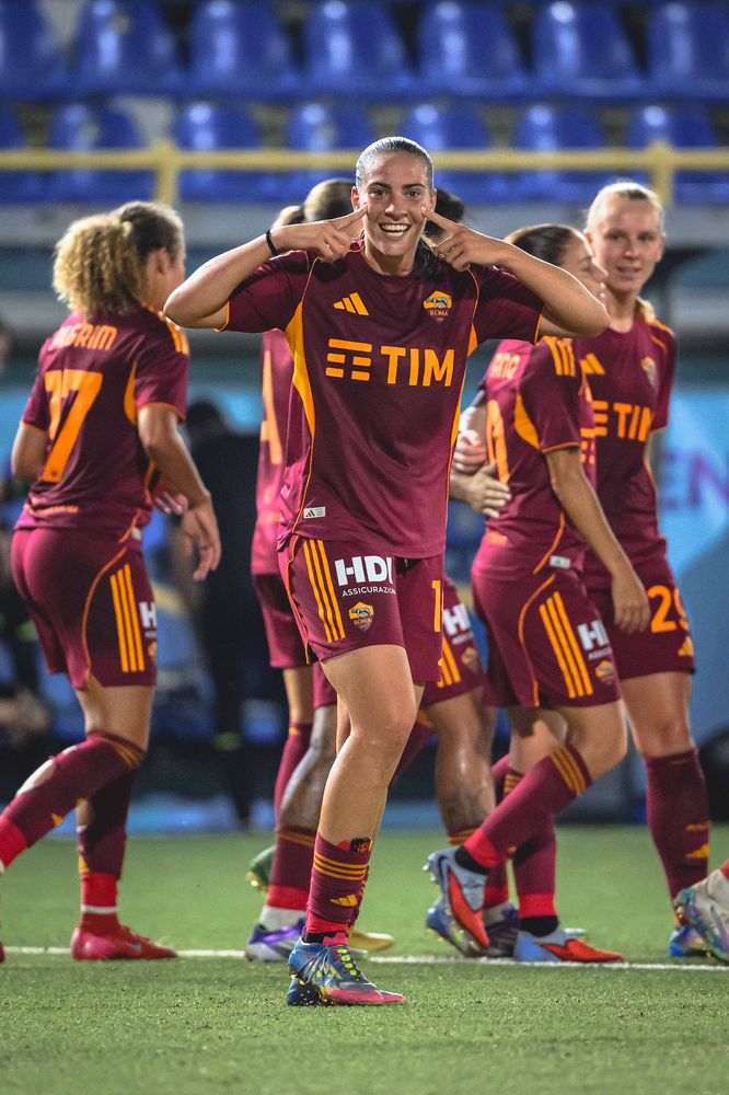 As Roma Gallery Image - Derby femminile