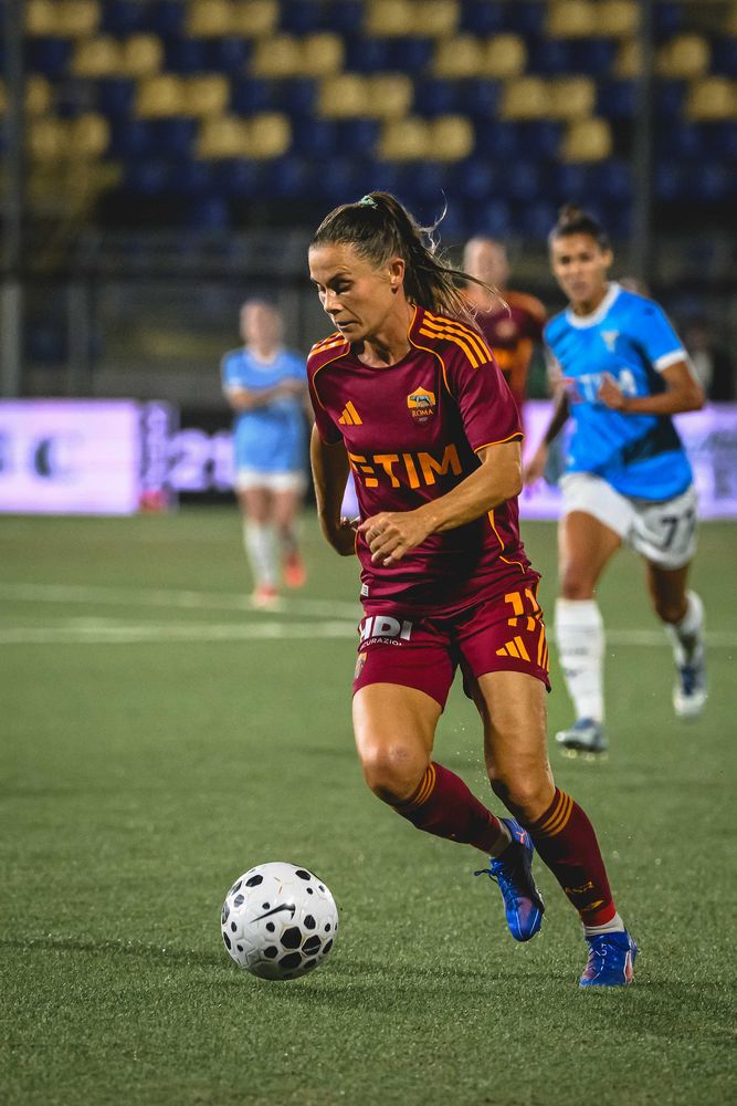 As Roma Gallery Image - Derby femminile