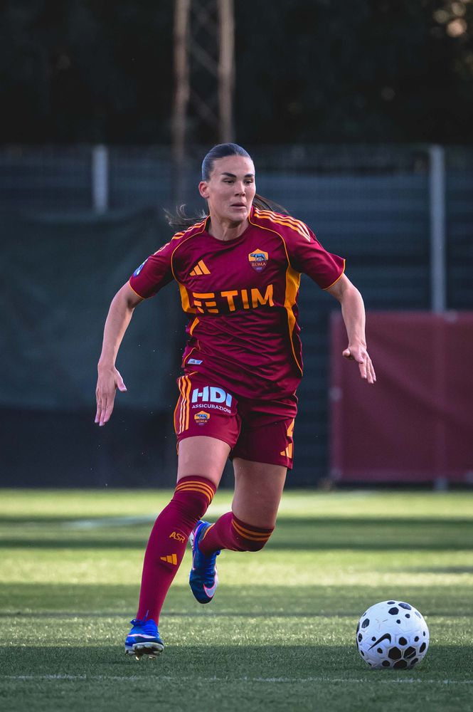 As Roma Gallery Image - Roma-Como Women