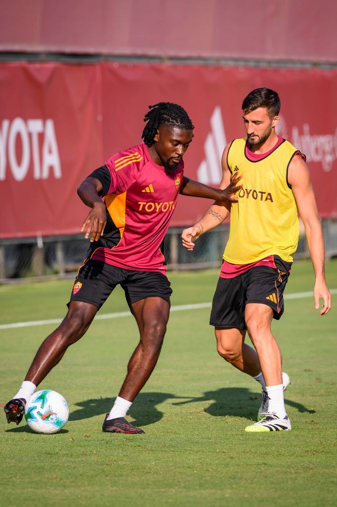 As Roma Gallery Image - Allenamento