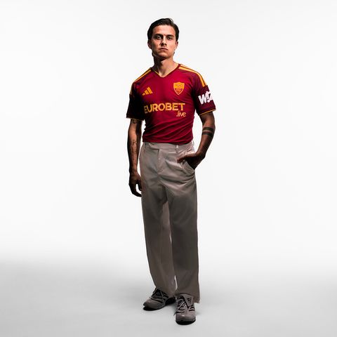 As Roma Gallery Image - AS Roma 26/278 Jersey gallery